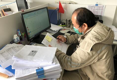 李曙光:“讓每個人平安回家是最大的人情”