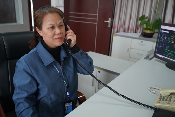 盡自己的一點(diǎn)力，站好最后一班崗——記柳城供電局電力調(diào)度控制中心全革慶