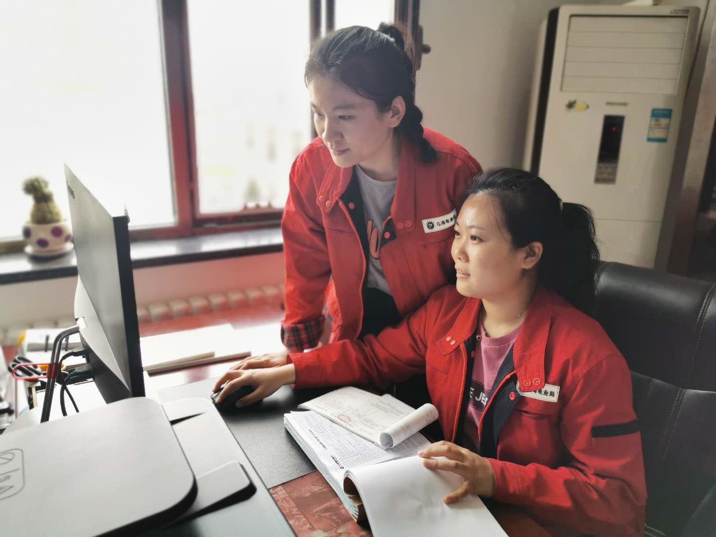 六五四供電分局：做好賬務(wù)自查，規(guī)范電費(fèi)管理