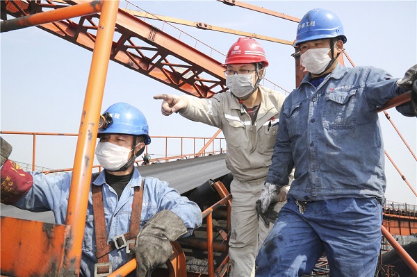 大唐華銀攸縣能源公司:“探營(yíng)”斗輪機(jī)