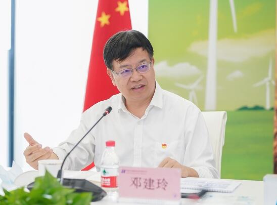 華能集團(tuán)公司總經(jīng)理、黨組副書(shū)記鄧建玲調(diào)研天成租賃公司