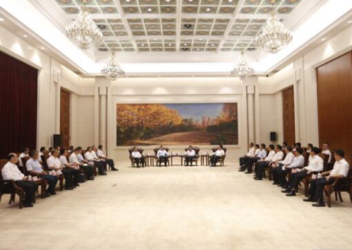 國家電網(wǎng)董事長、黨組書記毛偉明拜會吉林省委書記巴音朝魯、省長景俊海