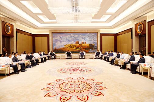國家電網(wǎng)董事長、黨組書記毛偉明拜會甘肅省委書記林鐸、省長唐仁健