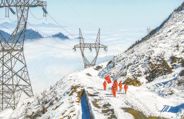 國網(wǎng)四川電力(送變電)共產(chǎn)黨員服務隊:甘阿涼地區(qū)的一面旗幟