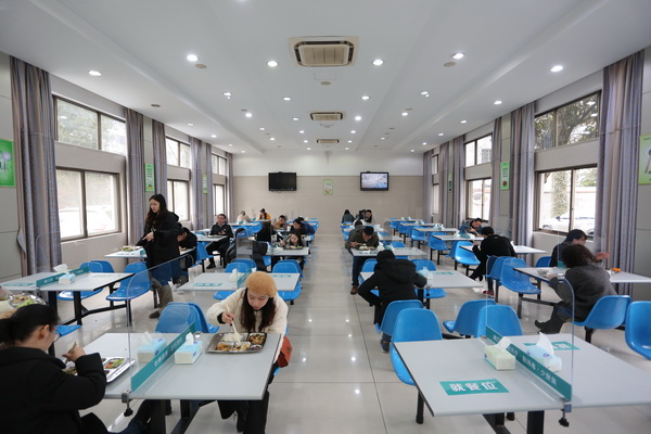 國(guó)網(wǎng)寧?？h供電公司后勤為疫情防控筑牢堅(jiān)固防線