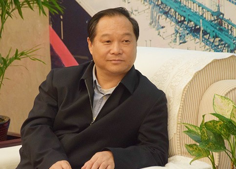 南方電網(wǎng)董事、黨組副書記畢亞雄：電網(wǎng)企業(yè)助力“30·60目標(biāo)”的舉措、思考和建議