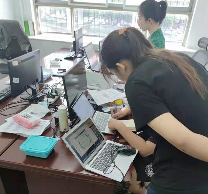 國網信通產業(yè)集團：暴雨中，他們選擇堅守崗位