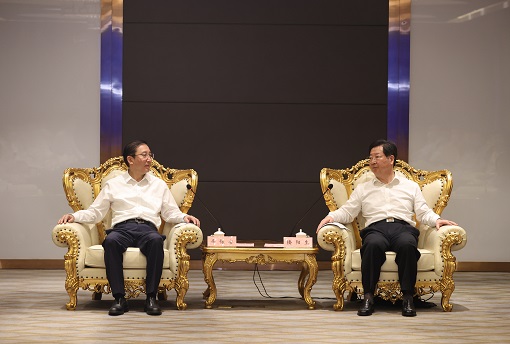 國(guó)家電網(wǎng)董事長(zhǎng)、黨組書(shū)記辛保安拜會(huì)河南省委書(shū)記樓陽(yáng)生、省長(zhǎng)王凱