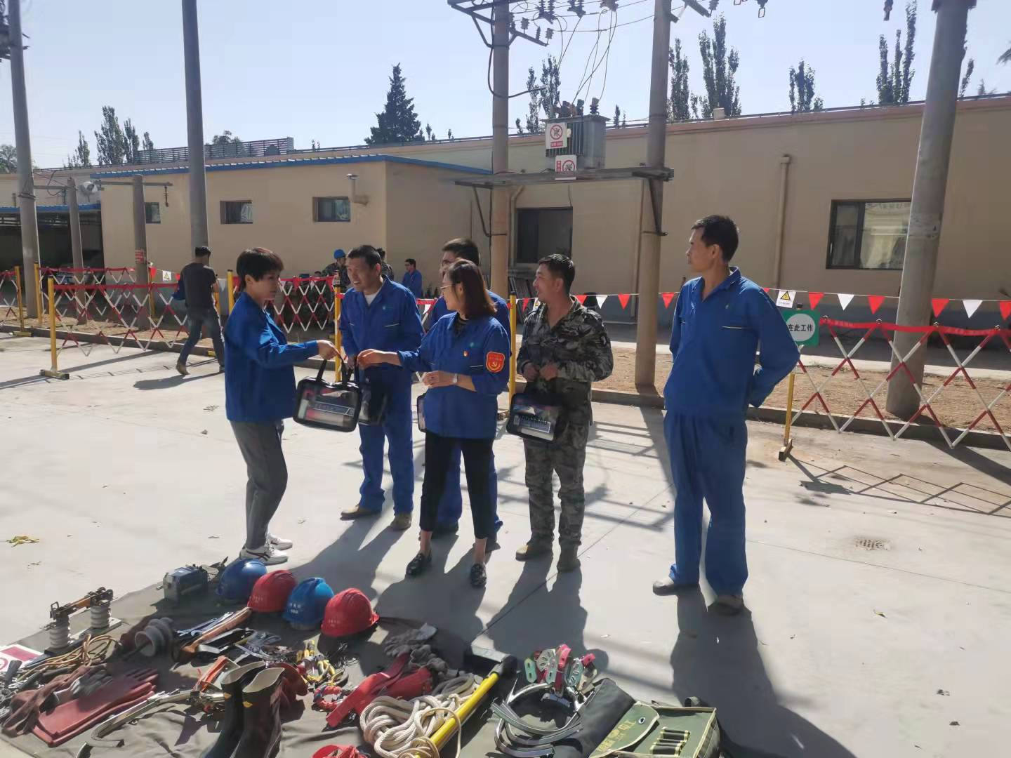 烏海電業(yè)局千里山分局：演練鍛煉能力，比賽彰顯風(fēng)姿