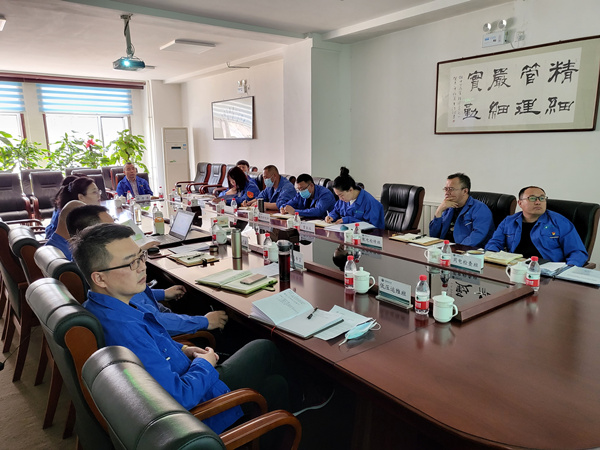 烏海市千里山供電分公司開展班組定級，提升班組管理