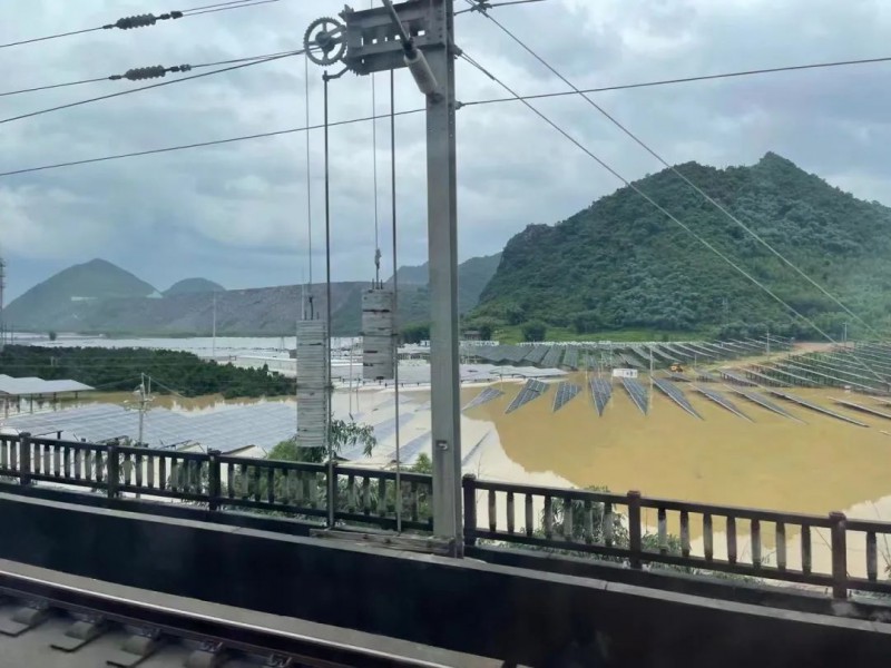 地面電站秒變漂浮電站，又一光伏電站被水淹！