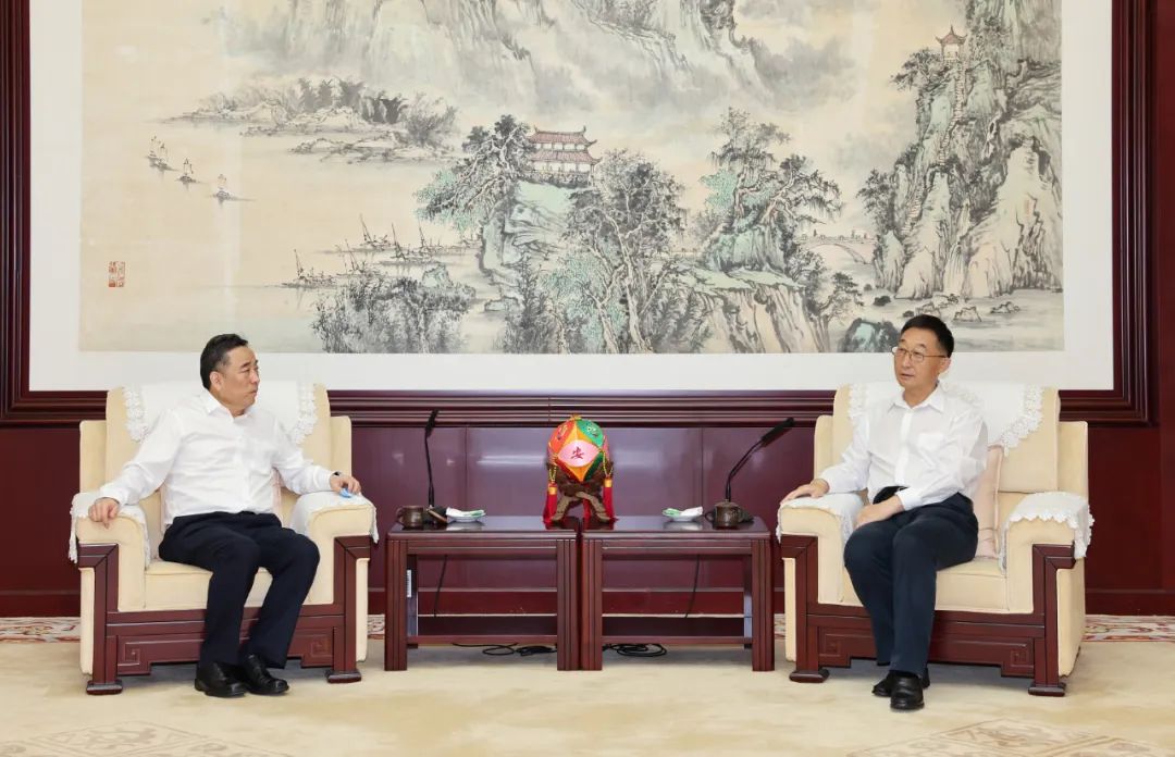 宋海良拜會廣西壯族自治區(qū)黨委書記劉寧、自治區(qū)主席藍(lán)天立