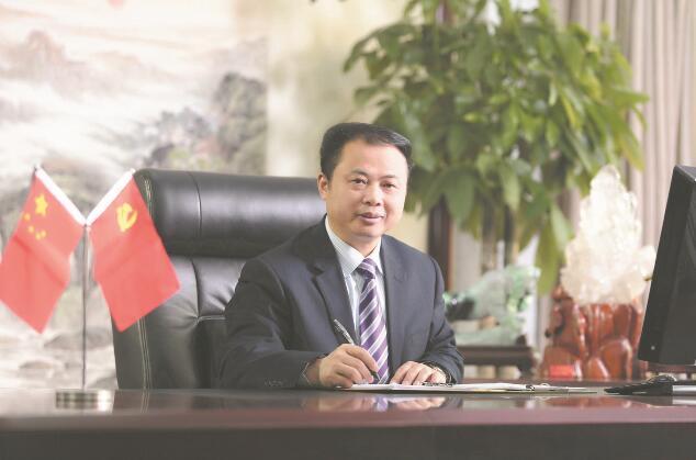 全國人大代表、天能控股集團有限公司董事長張?zhí)烊危喊l(fā)揮科技創(chuàng)新主力軍作用 推動儲能產(chǎn)業(yè)高質(zhì)量發(fā)展