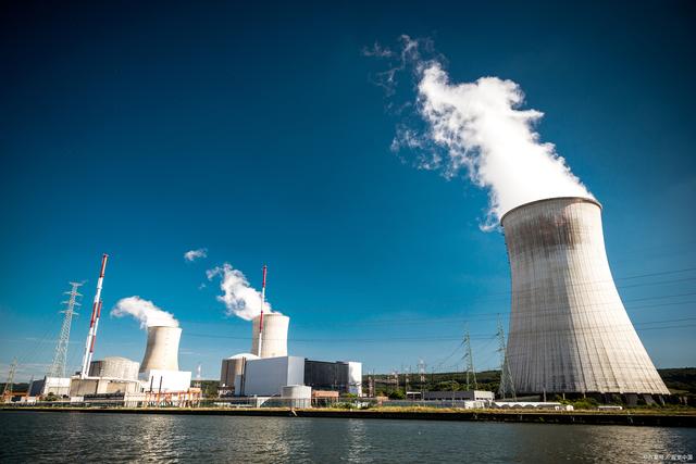 核電報(bào)告：綠電基建大時(shí)代，核電迎再次騰飛