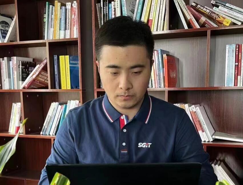 國家電網(wǎng)公司青年崗位能手許軻：潛心沉淀，厚積薄發(fā)