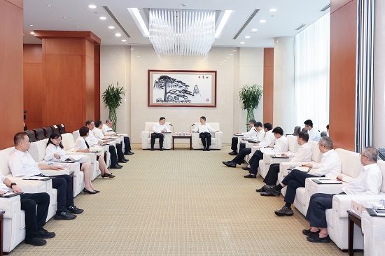 華能集團(tuán)黨組書記、董事長溫樞剛會(huì)見山西省委常委、太原市委書記韋韜