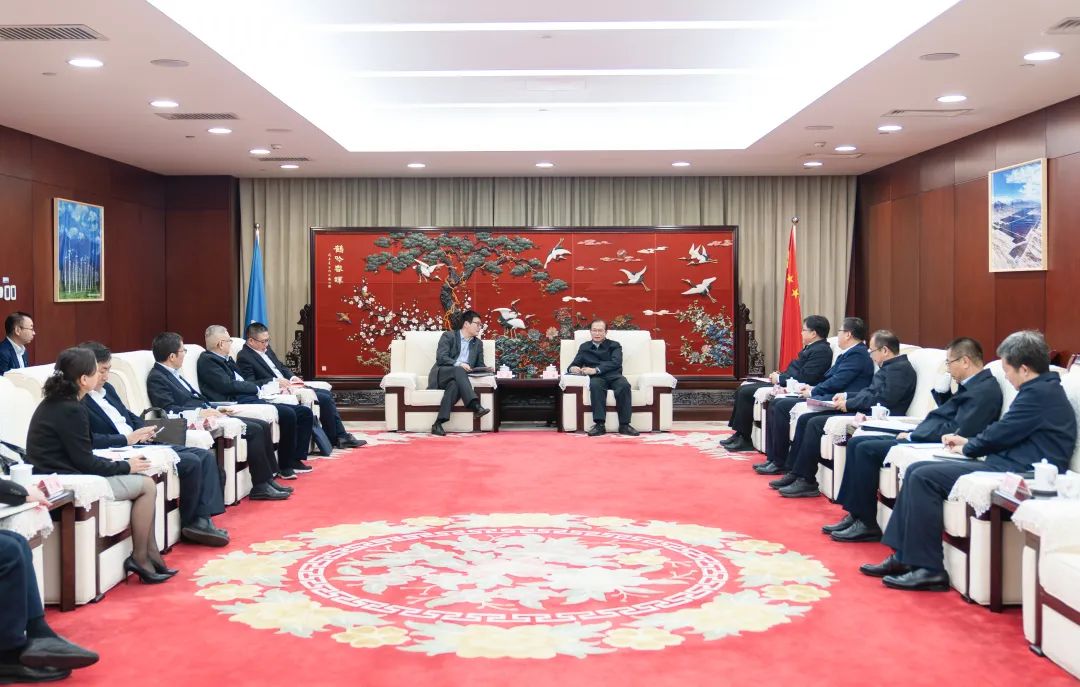 華電黨組書記、董事長江毅會見上海電氣集團黨委書記、董事長吳磊