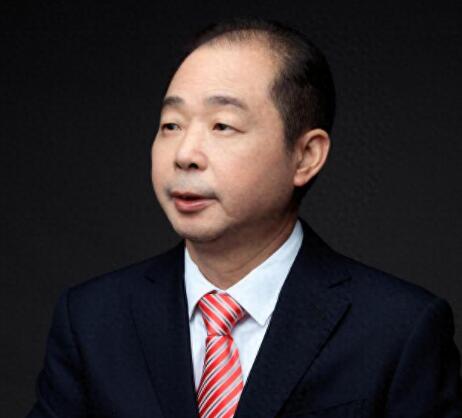 【兩會(huì)好聲音】全國(guó)人大代表、德力西集團(tuán)董事局主席胡成中：支持產(chǎn)業(yè)鏈出海，助推制造企業(yè)轉(zhuǎn)型升級(jí)