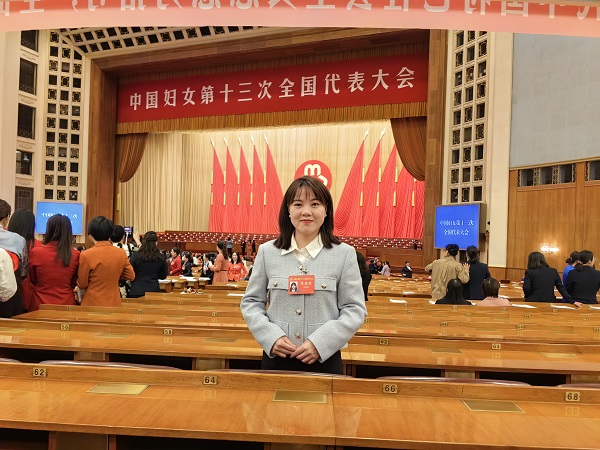 逐綠追夢(mèng)書寫精彩人生——記大唐環(huán)境許昌項(xiàng)目部副經(jīng)理、全國(guó)技術(shù)能手閆歡歡