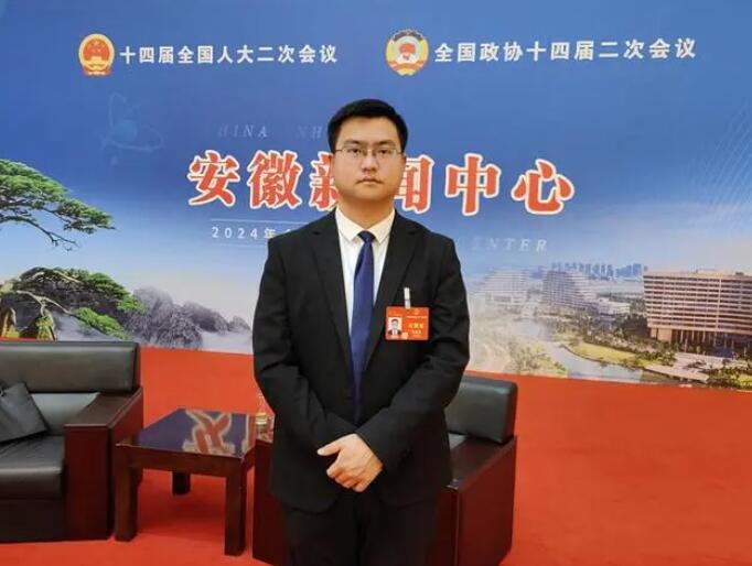 全國人大代表、國軒高科姚金?。簶?biāo)準(zhǔn)、技術(shù)、產(chǎn)業(yè)鏈多管齊下，推動電化學(xué)儲能產(chǎn)業(yè)高質(zhì)量發(fā)展