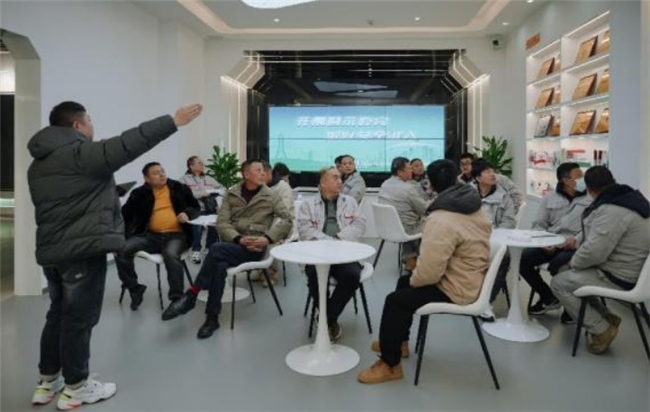 怡能集團(tuán)以沉浸式安全教育，為電力施工準(zhǔn)入賦能