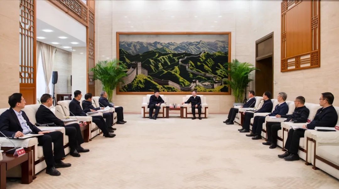 大唐集團(tuán)董事長(zhǎng)、黨組書鄒磊與國(guó)家電網(wǎng)董事長(zhǎng)、黨組書記張智剛會(huì)談