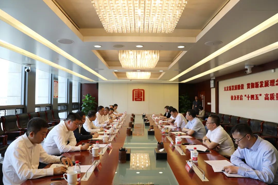 中建一局黨委書(shū)記、董事長(zhǎng)吳愛(ài)國(guó)拜會(huì)大唐國(guó)際黨委書(shū)記、董事長(zhǎng)王順啟