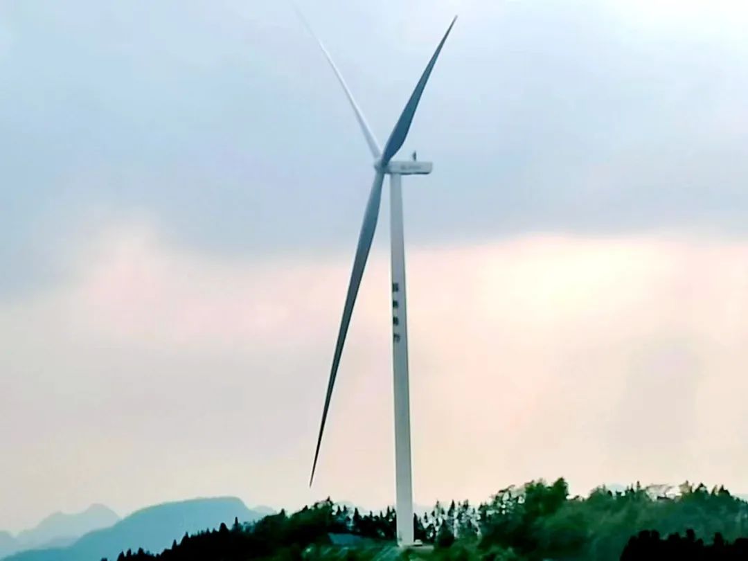 東蘭弄好嶺92MW風電項目并網發(fā)電