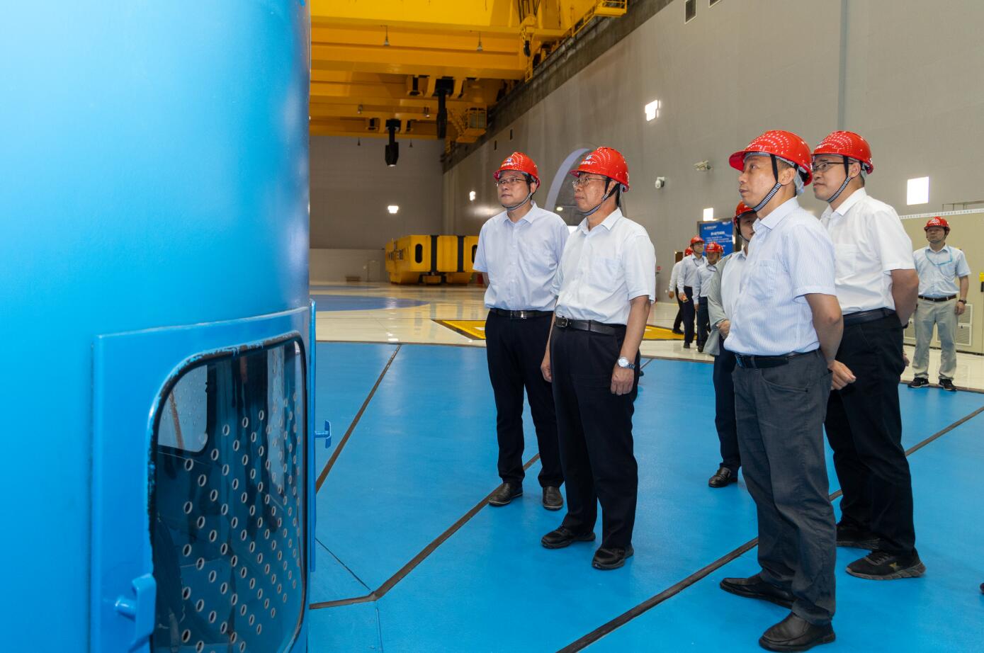 三峽集團(tuán)董事長(zhǎng)、黨組書(shū)記劉偉平赴向家壩、溪洛渡水電站調(diào)研