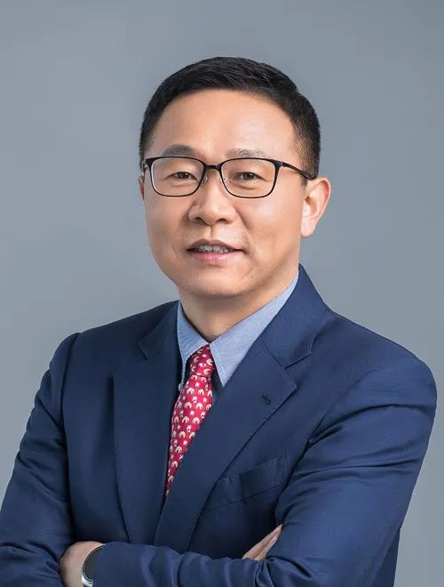華為汪濤：用數(shù)智化技術(shù)，解決新型電力系統(tǒng)世界級(jí)難題