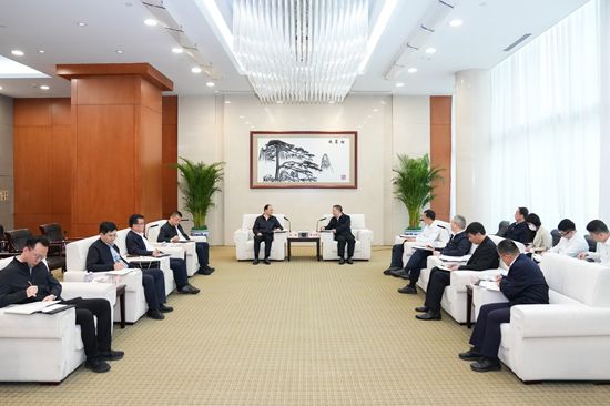 華能集團(tuán)總經(jīng)理、黨組副書記張文峰會(huì)見甘肅省副省長王鈞