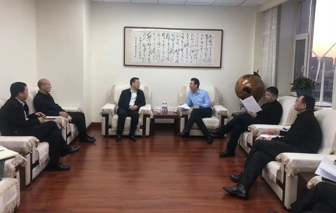 華電吉林公司黨委書記孫毅、黨委副書記鄭成杰拜會吉林省能源局黨組書記、局長趙彥峰