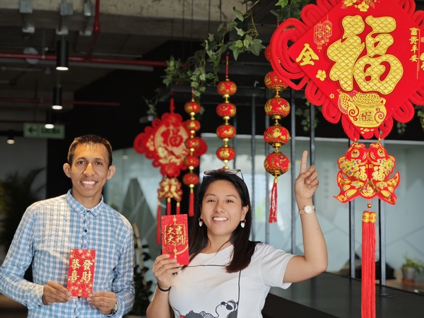 【新春走基層】濃濃年味暖人心，海外職工共迎春