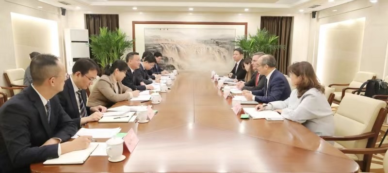 國資委副主任茍坪會見霍尼韋爾智能工業(yè)科技集