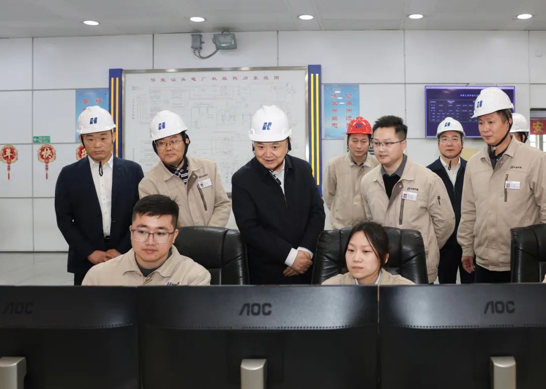 華能集團(tuán)董事長、黨組書記溫樞剛到南方分公司調(diào)研